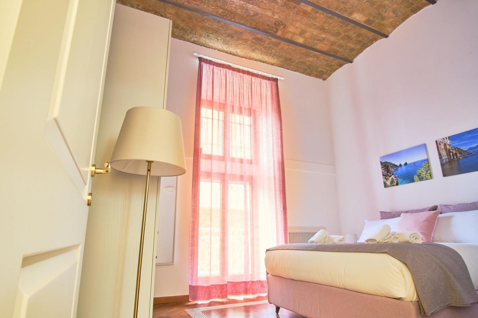 Pink Star Napoli Luxury Apartment Eksteriør billede